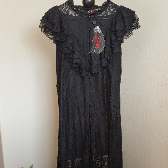 Killstar Dresses & Skirts - KILLSTAR VAMPIRES BALL 3XL CUSTOM BLACK LACE FULLY LINED TO KNEE